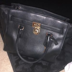 Large Michael Kors Crossbody